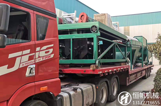 槽式翻拋機、滾筒篩分機裝車